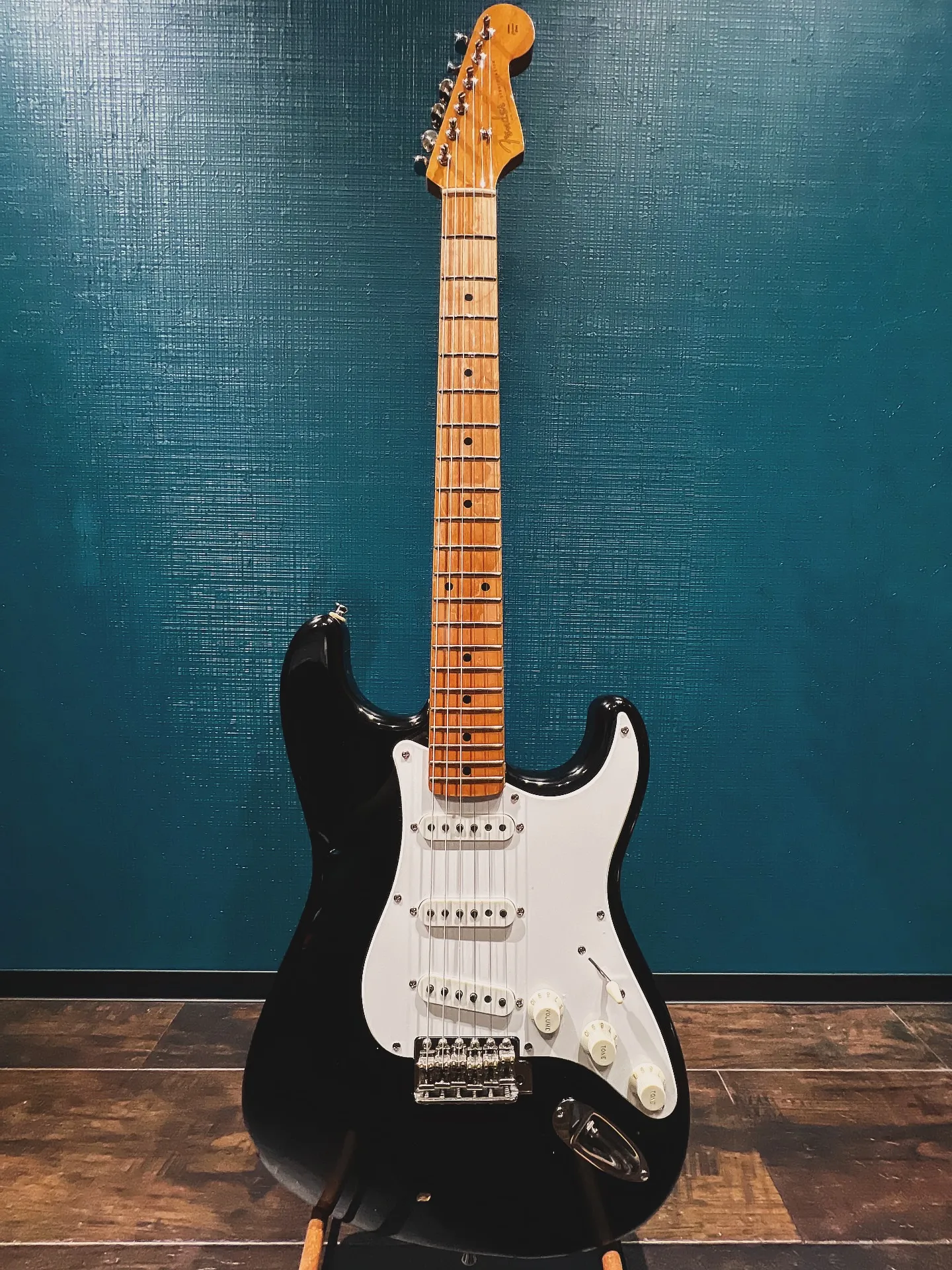 Fender Japan E serial oder mad...